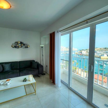Seafront Beautifully Furnished 2 Bedrooms Gogzr-3 그지라 외부 사진