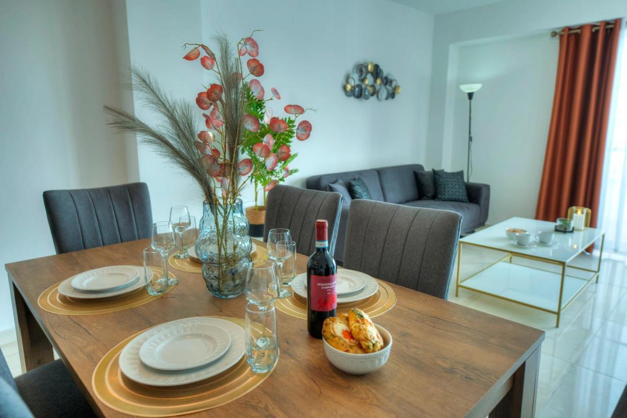 Seafront Beautifully Furnished 2 Bedrooms Gogzr-3 그지라 외부 사진